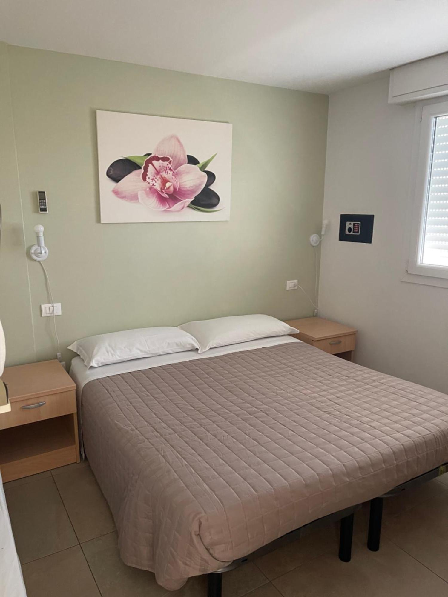 Residence Siesta ริมินี ภายนอก รูปภาพ